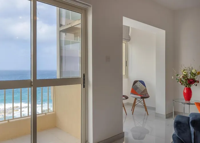 Quarto em Acomodações Particulares Bedrooms With Ensuite Bathrooms