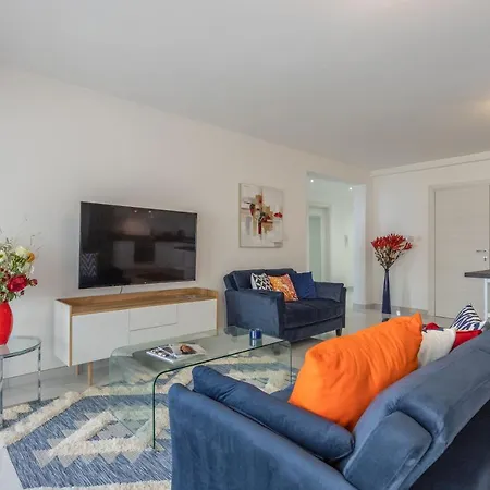 Séjour chez l'habitant Bedrooms With Ensuite Bathrooms *