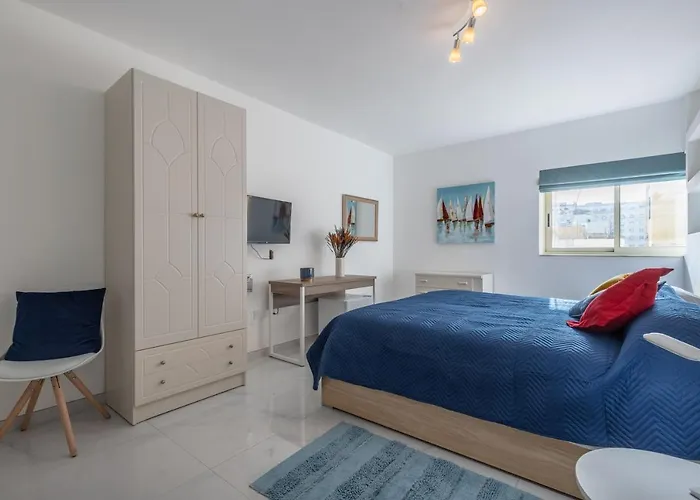 Bedrooms With Ensuite Bathrooms