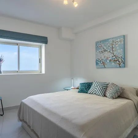 Bedrooms With Ensuite Bathrooms